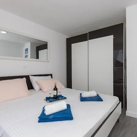 Apartman Semi *