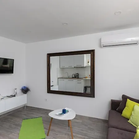 Semi Appartement